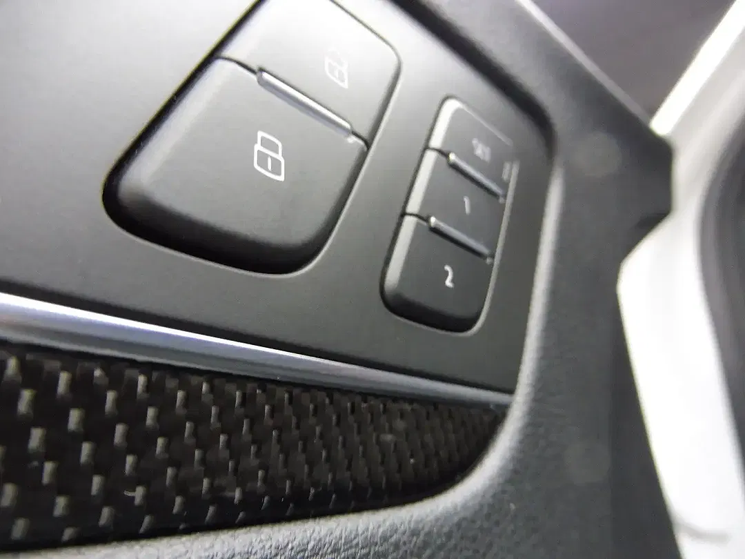 Audi SQ5 - Thumbnail 13