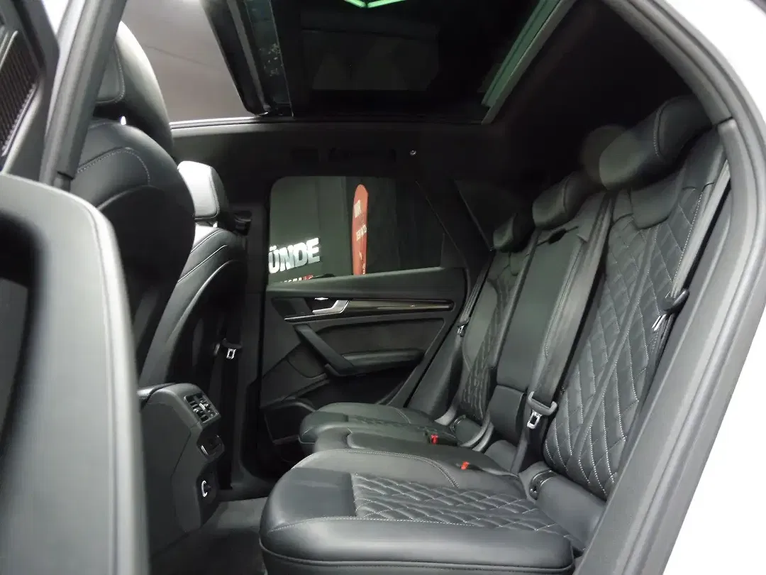 Audi SQ5 - Thumbnail 14