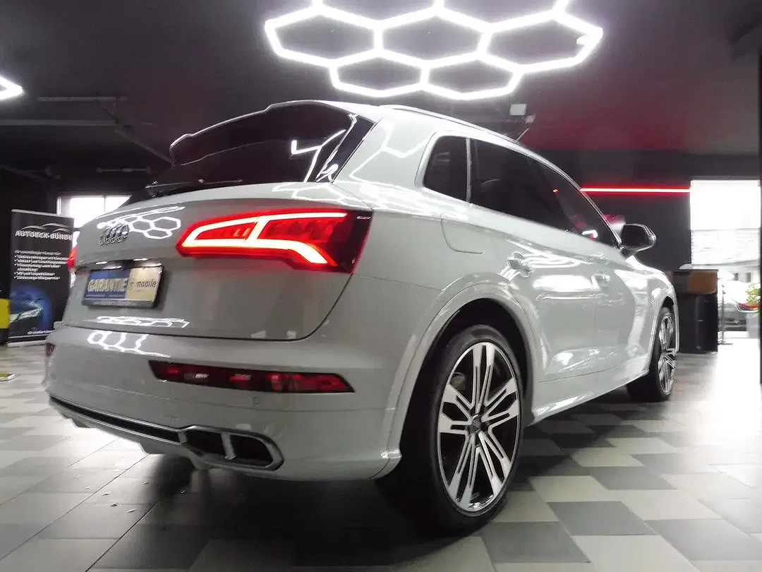 Audi SQ5 - Thumbnail 6
