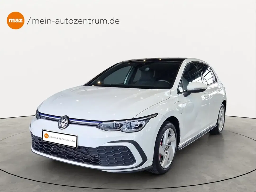 Volkswagen Golf 1.4 eHybrid GTE - foto 1