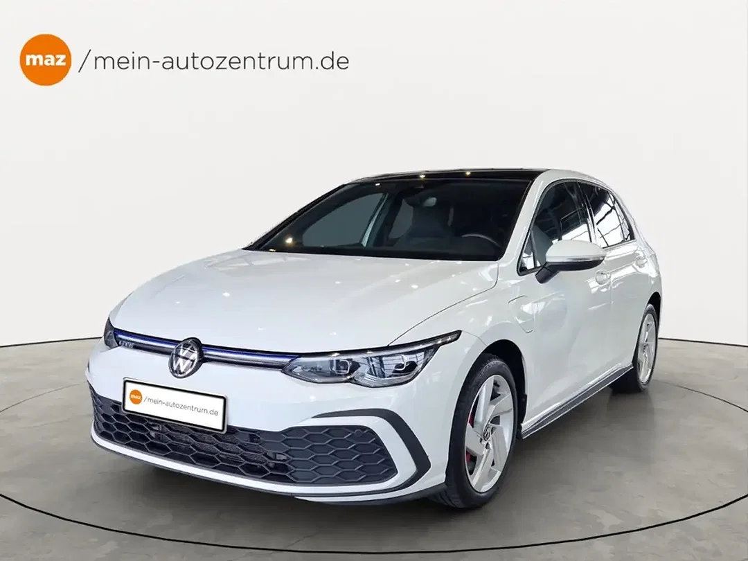 Volkswagen Golf - Afbeelding 1