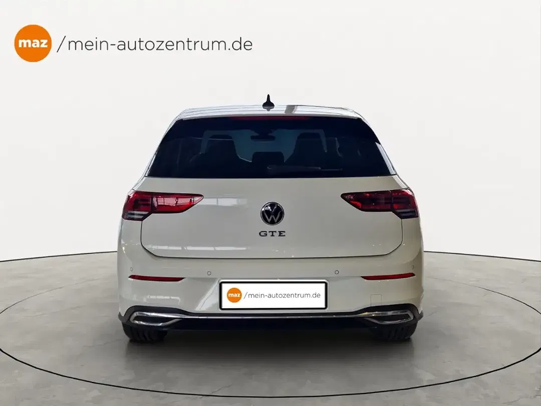 Volkswagen Golf - Thumbnail 5