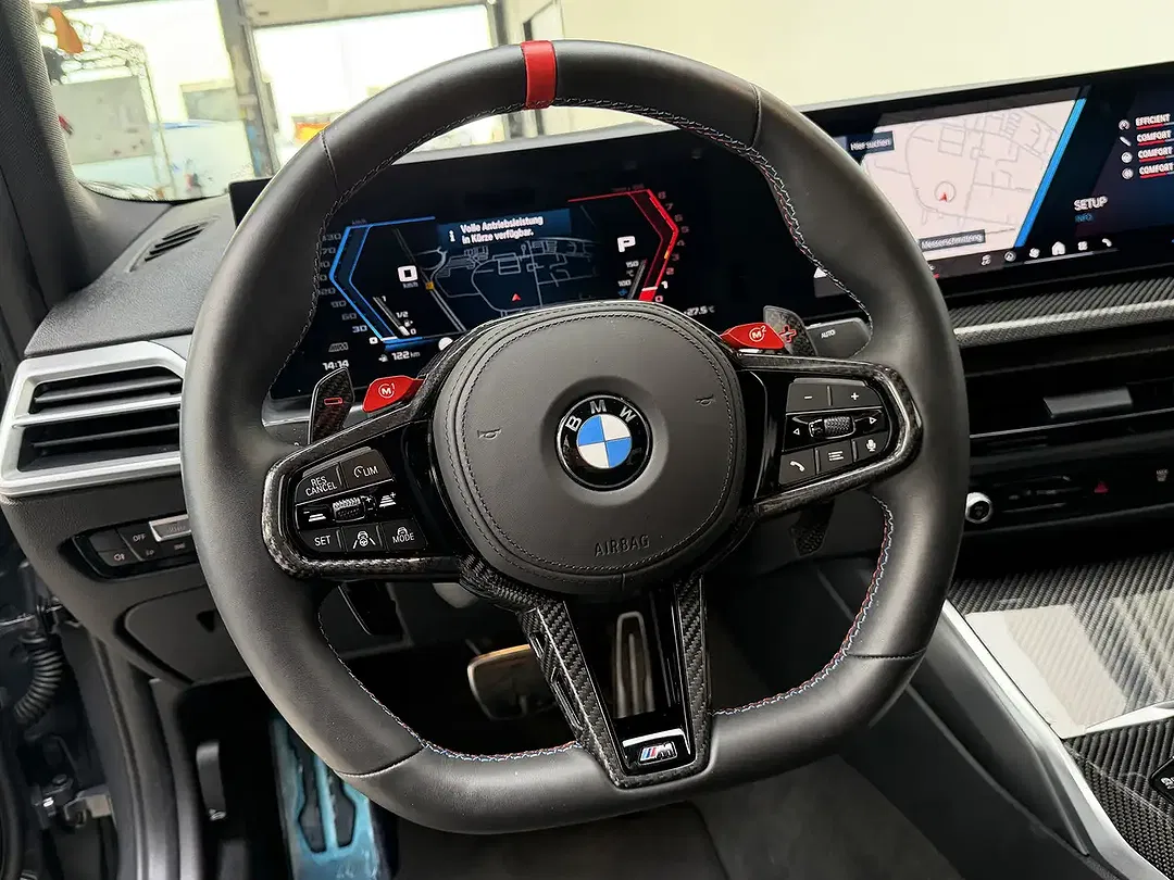 BMW M3 - Thumbnail 9