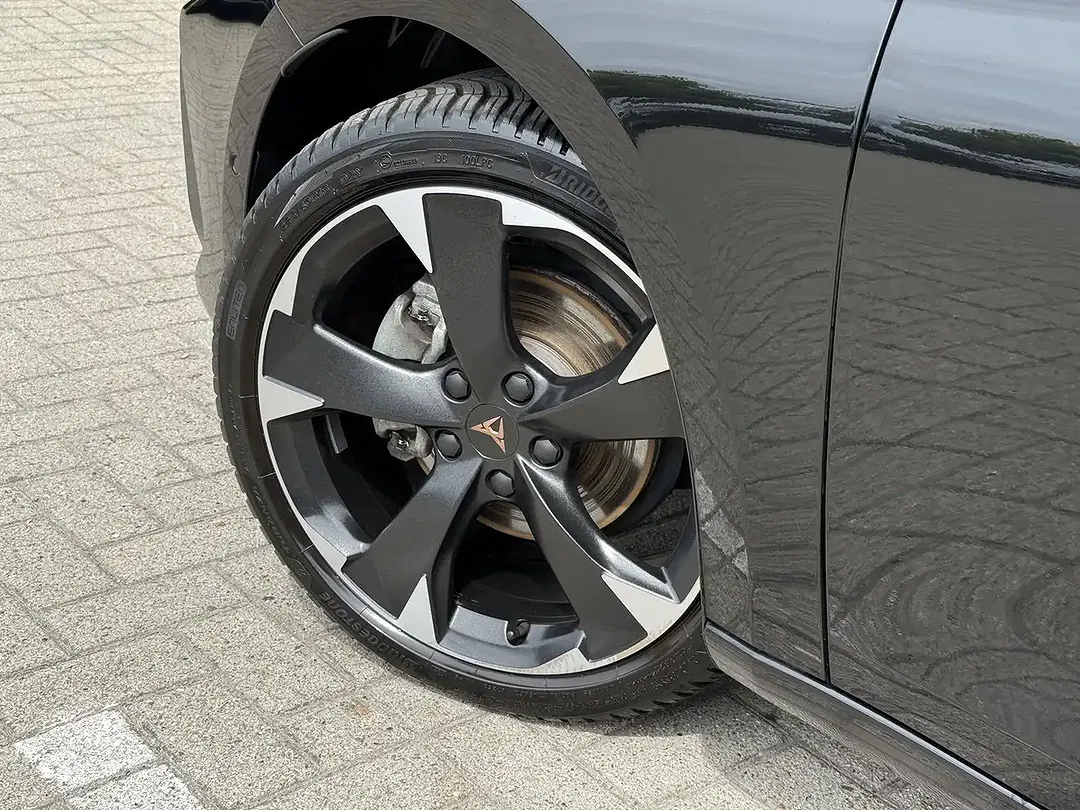 CUPRA Leon - Thumbnail 10