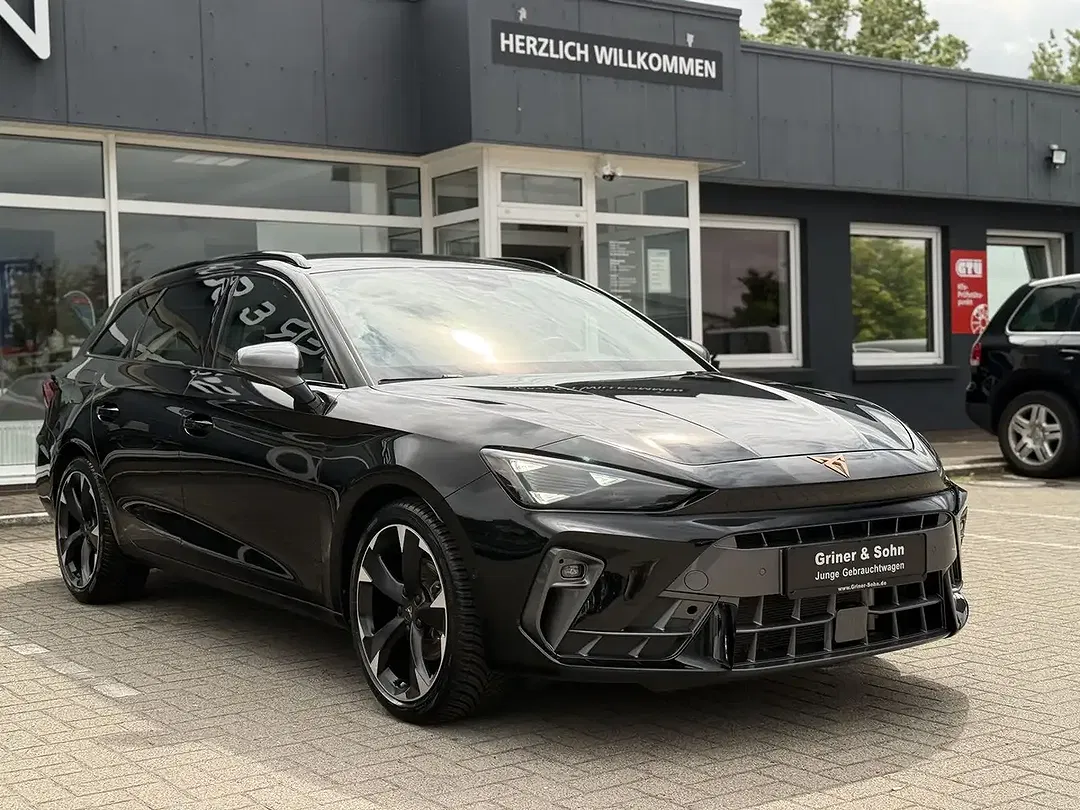 CUPRA Leon - Thumbnail 3