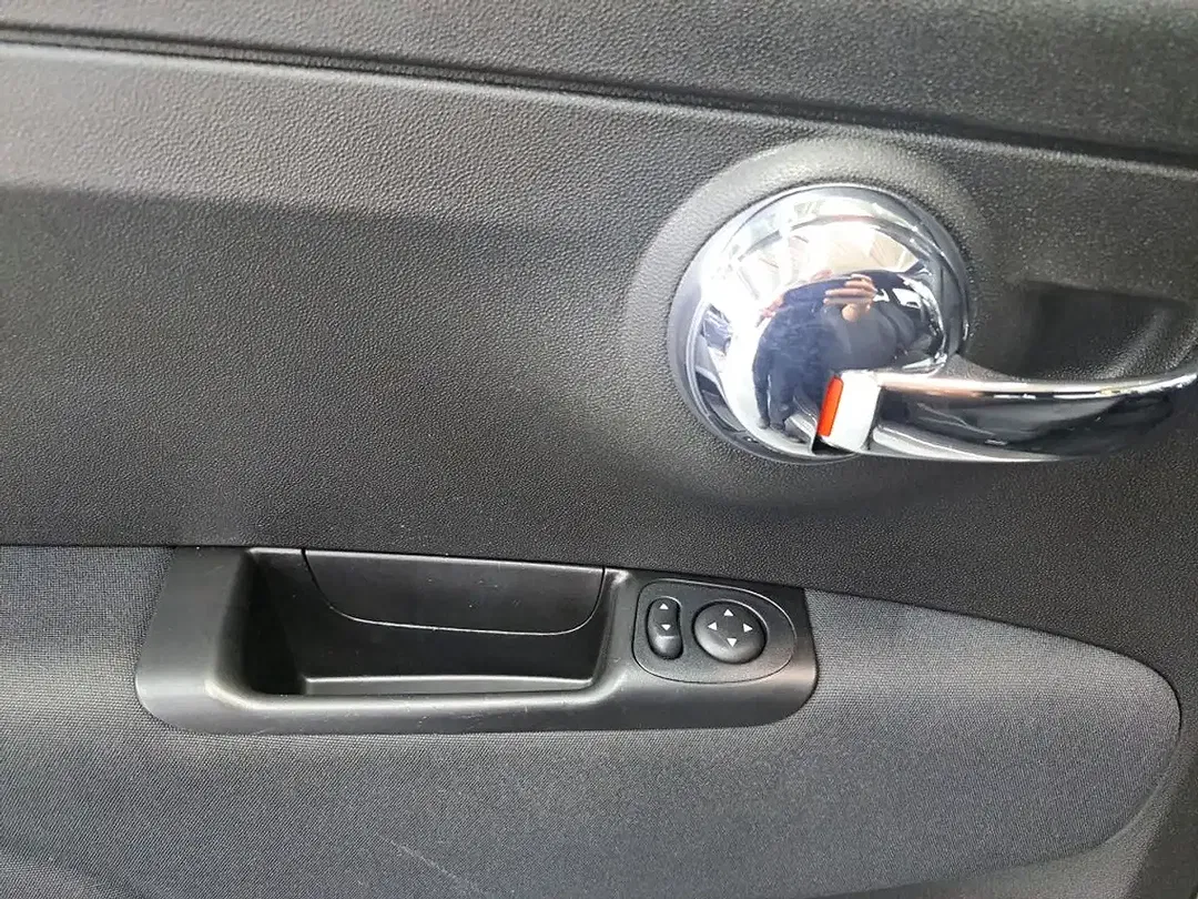 Fiat 500 - Thumbnail 9