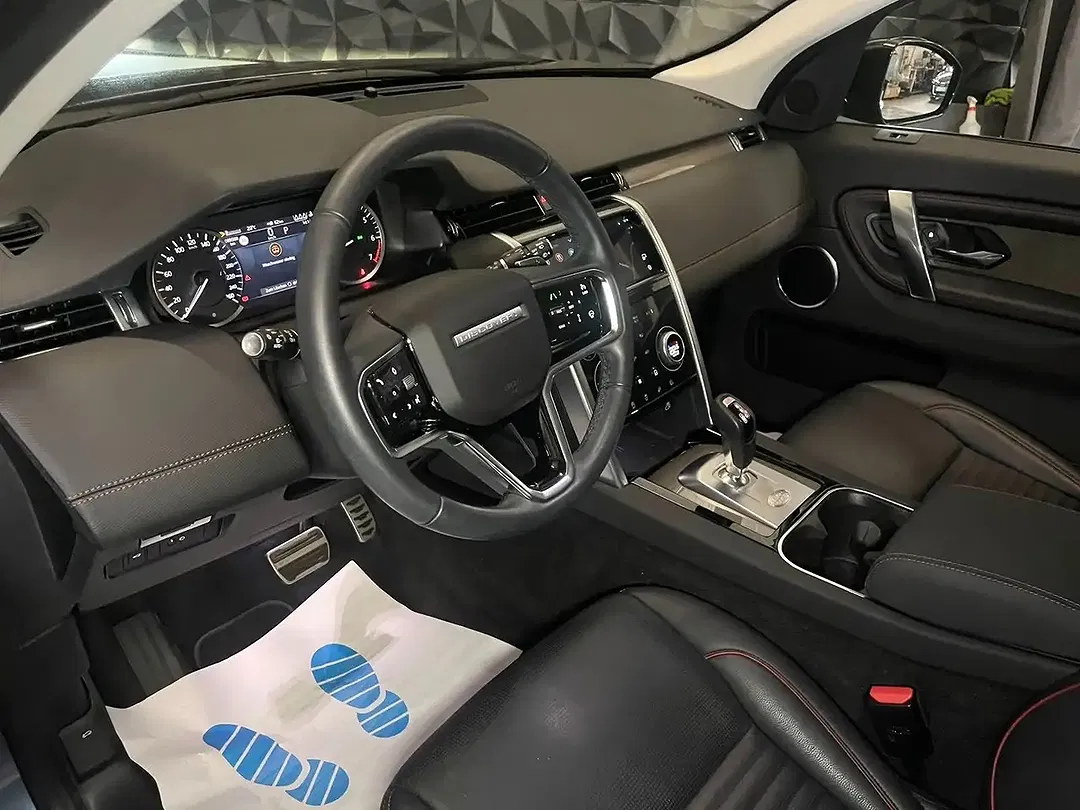 Land Rover Discovery Sport - Thumbnail 9