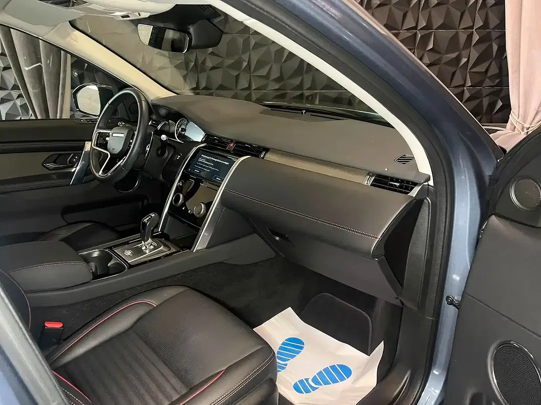 Land Rover Discovery Sport - Thumbnail 11
