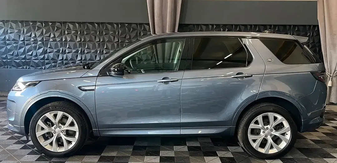 Land Rover Discovery Sport - Thumbnail 4