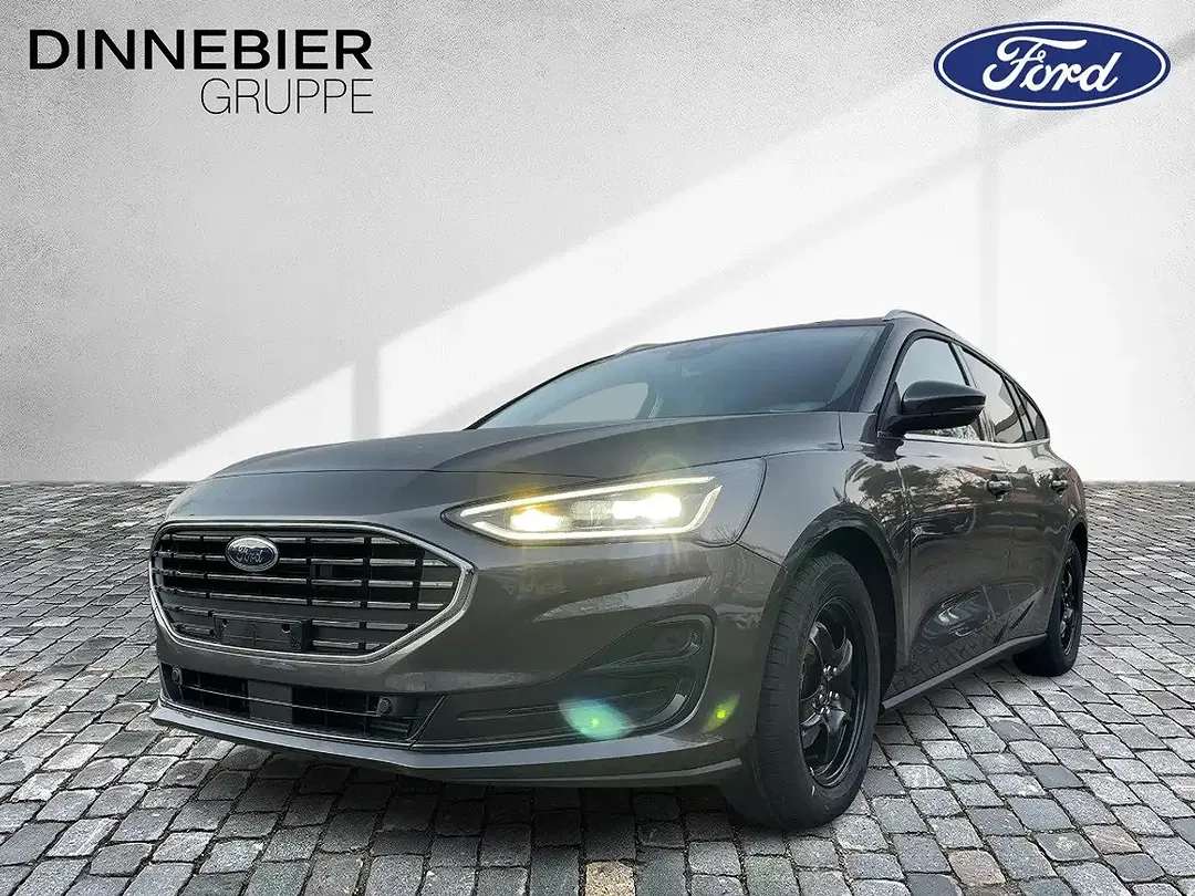 Ford Focus Titanium Edition - foto 1