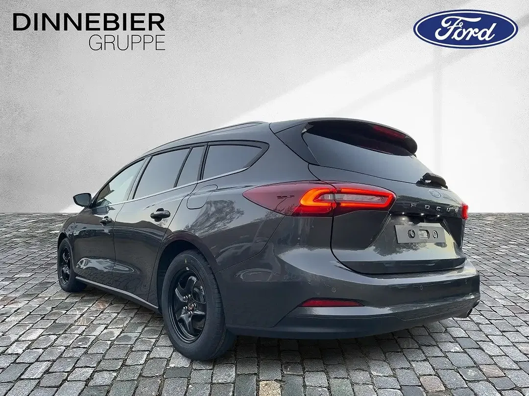 Ford Focus Titanium Edition - foto 2