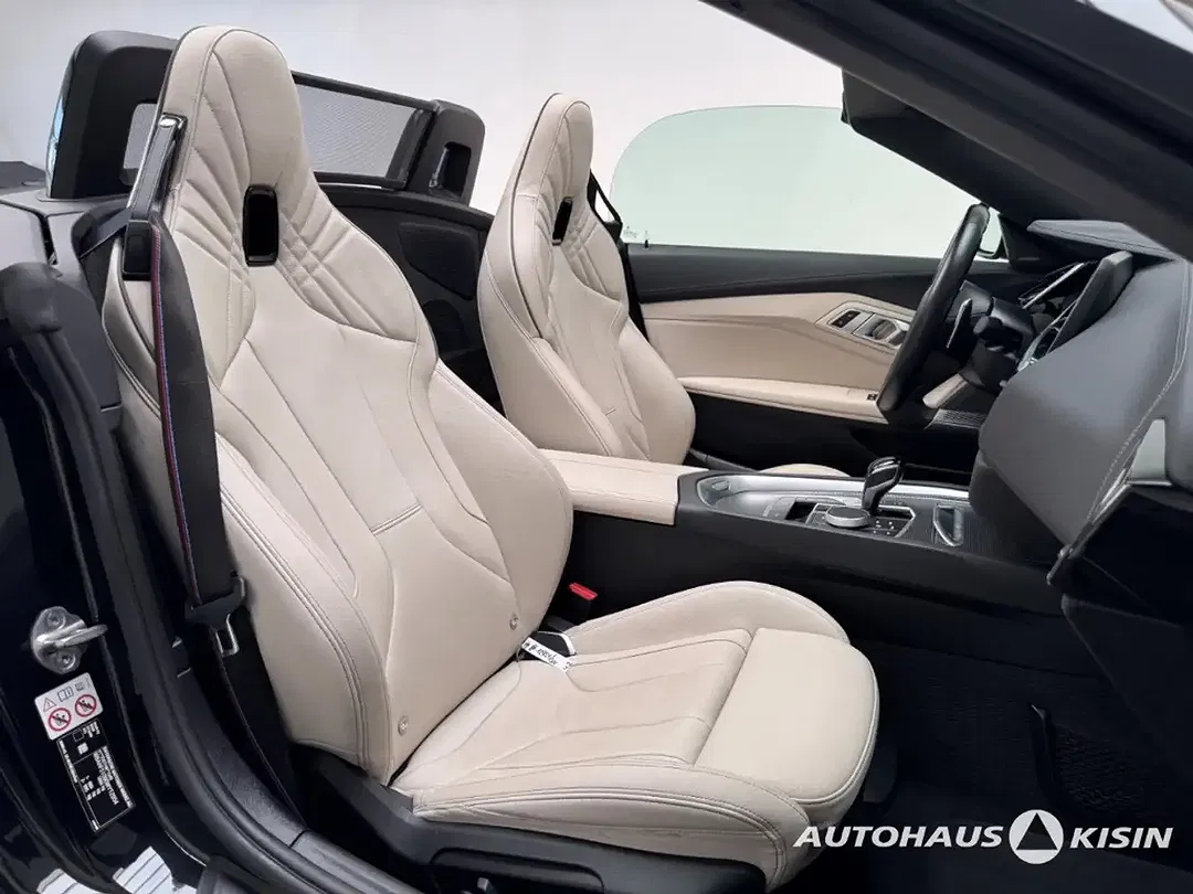BMW Z4 - Thumbnail 6