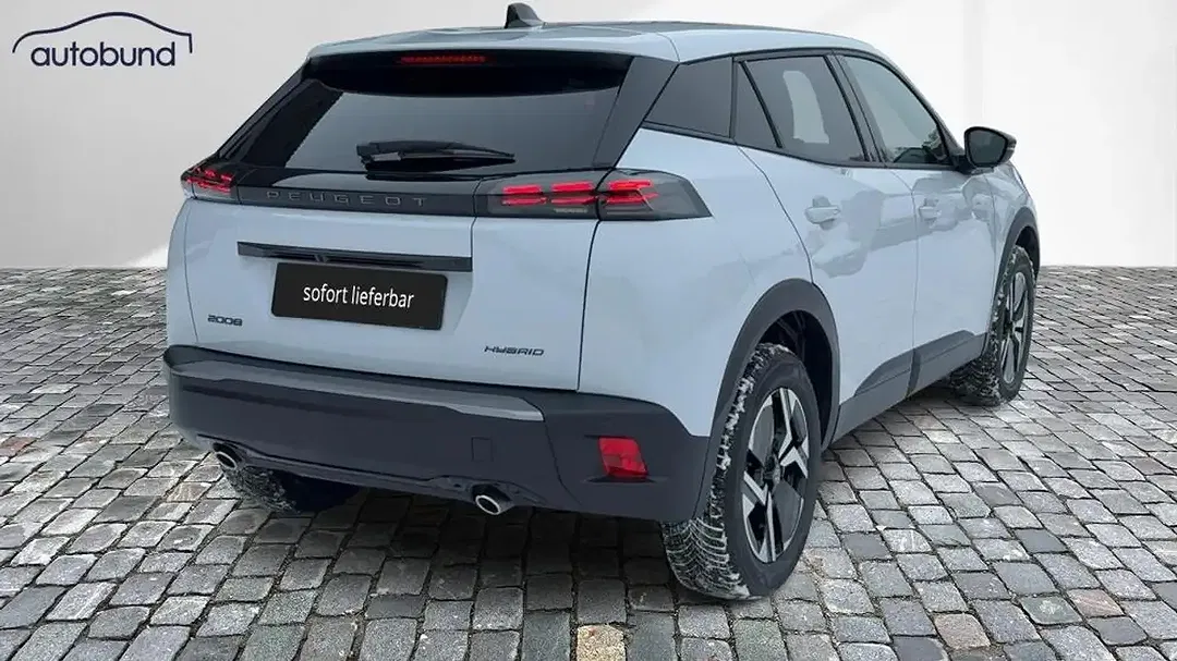 Peugeot 2008 - Thumbnail 3