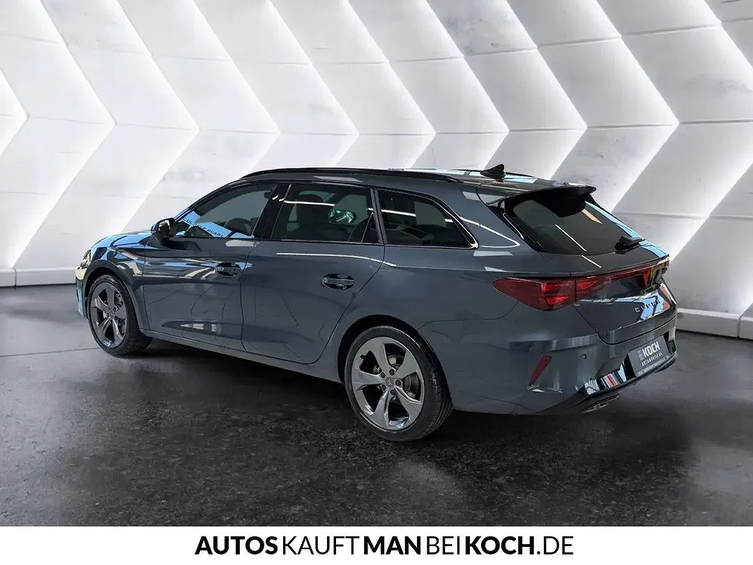 CUPRA Leon - Thumbnail 3