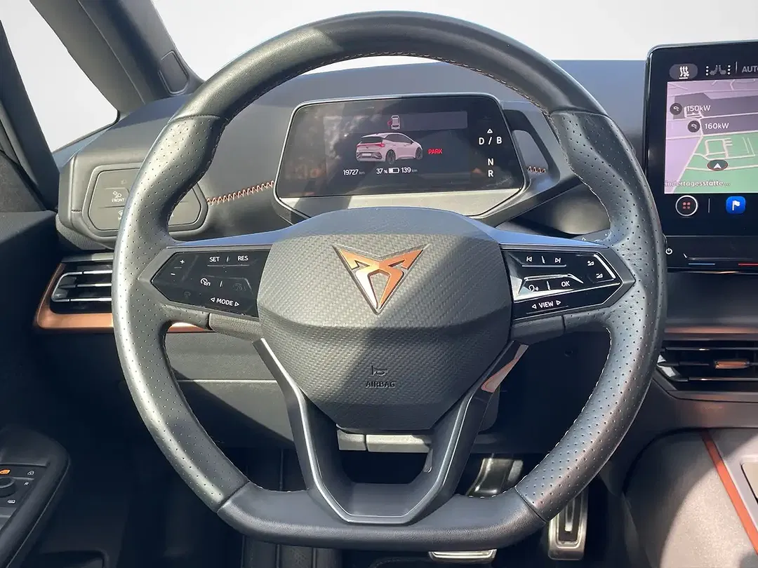 CUPRA Born - Thumbnail 9