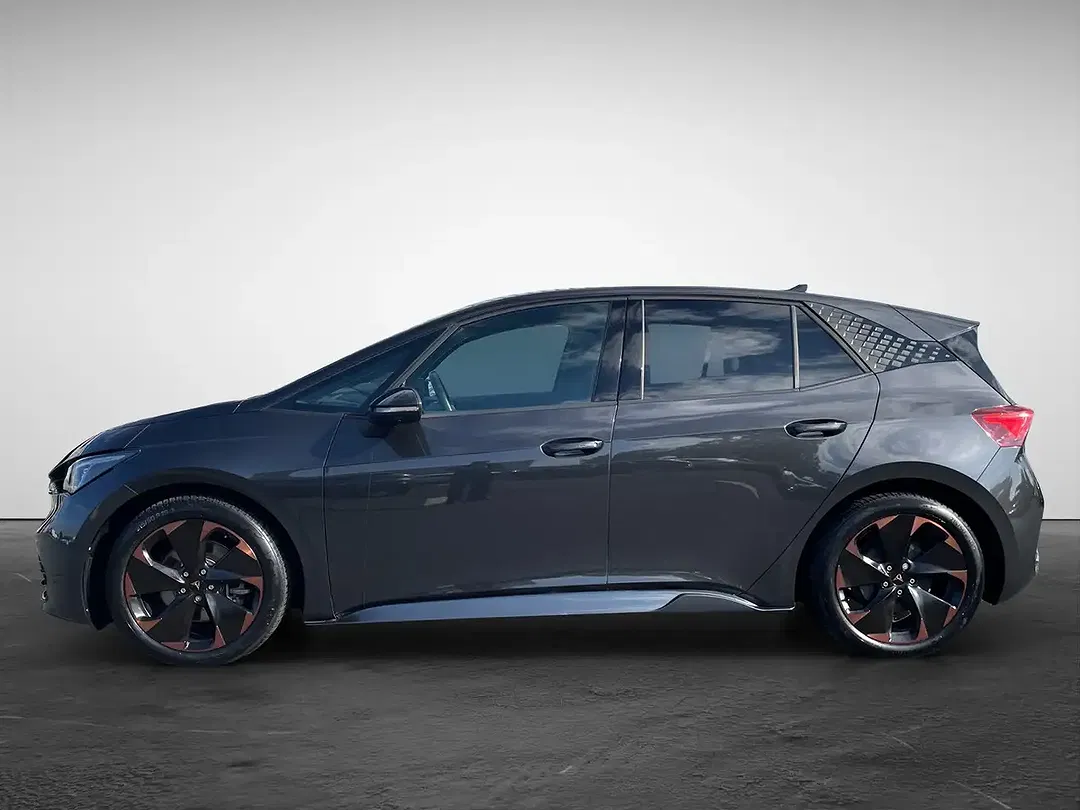 CUPRA Born - Thumbnail 3