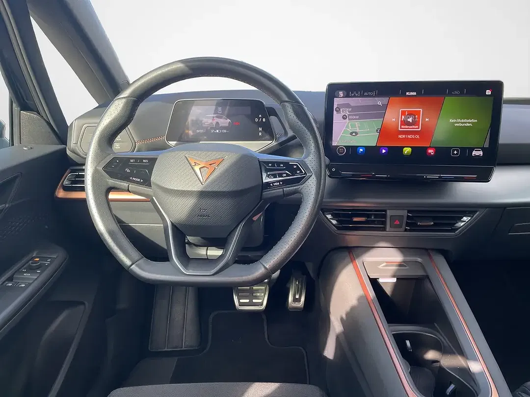 CUPRA Born - Thumbnail 8
