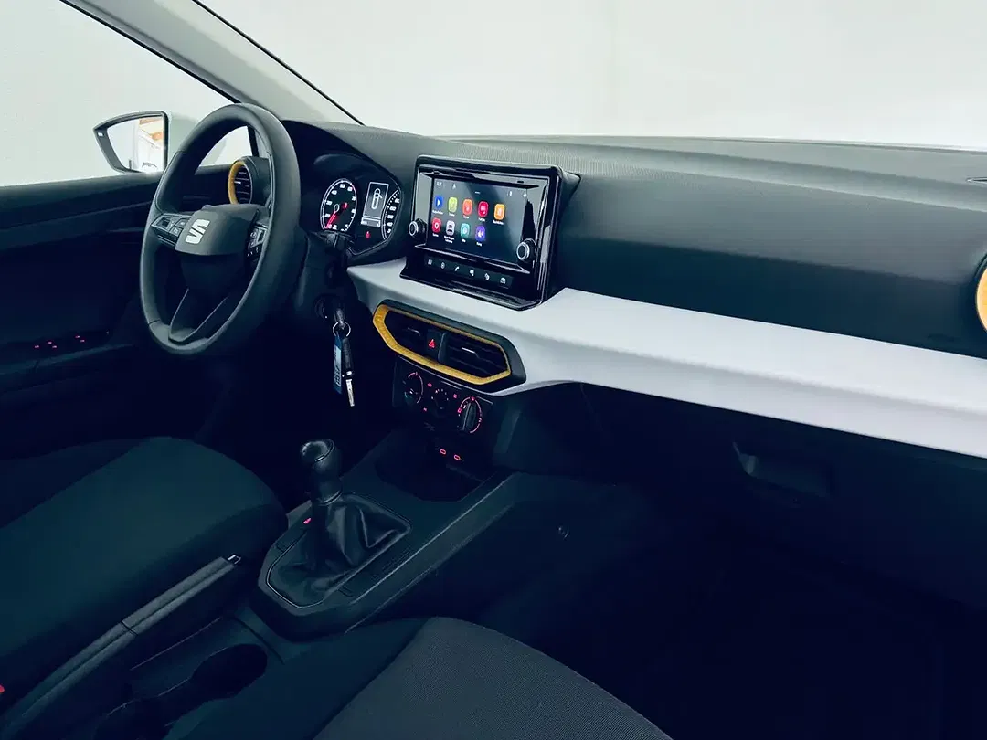 SEAT Arona - Thumbnail 3