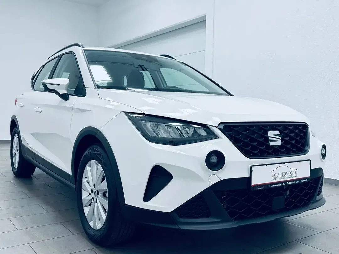 SEAT Arona - Thumbnail 8