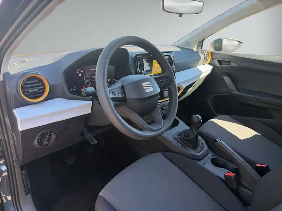 SEAT Ibiza - Thumbnail 8