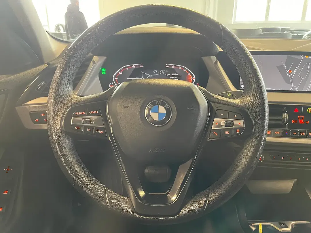 BMW 116 - Thumbnail 6