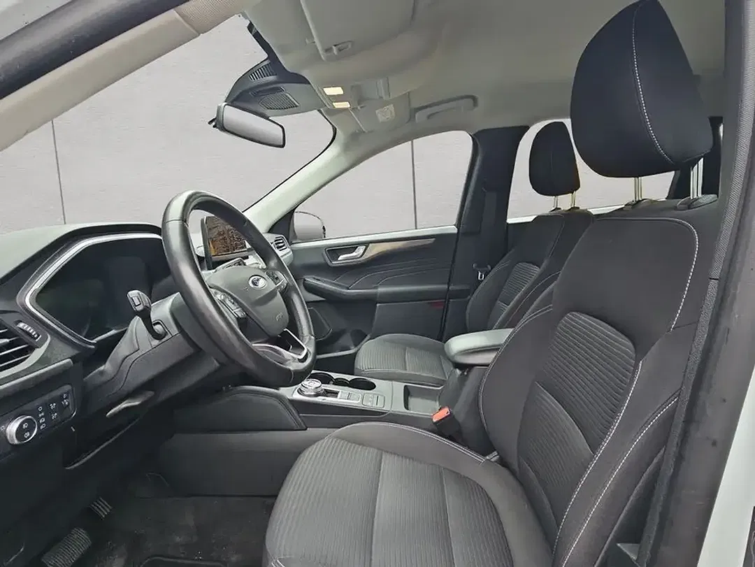 Ford Kuga - Thumbnail 11