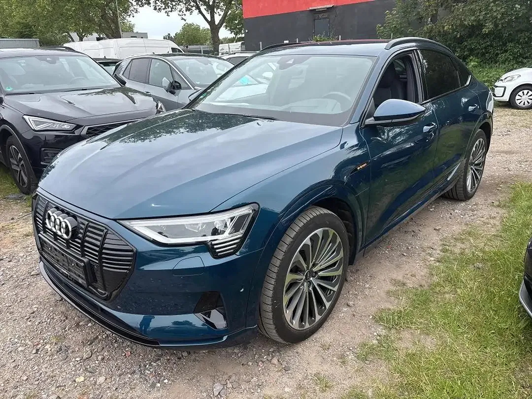 Audi e-tron 55 Sportback S line - foto 1