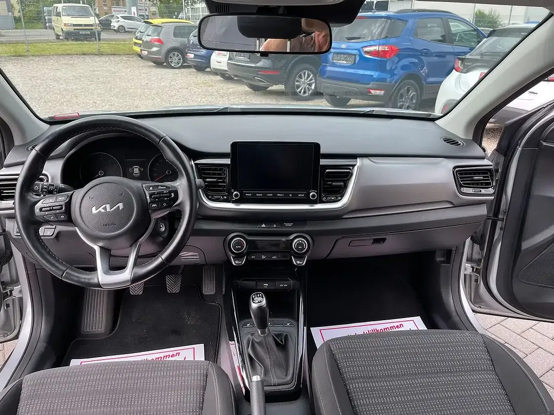 Kia Stonic - Thumbnail 9