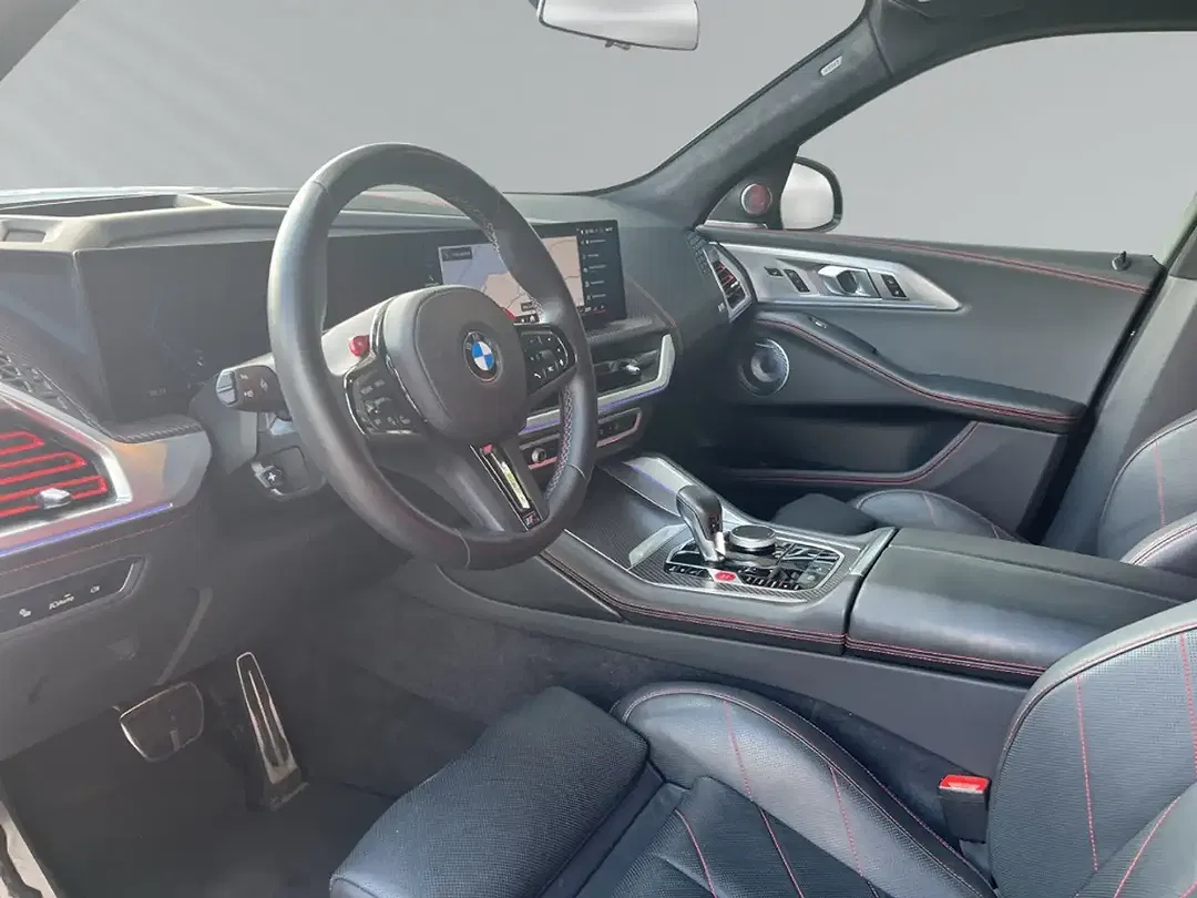 BMW XM - Thumbnail 4