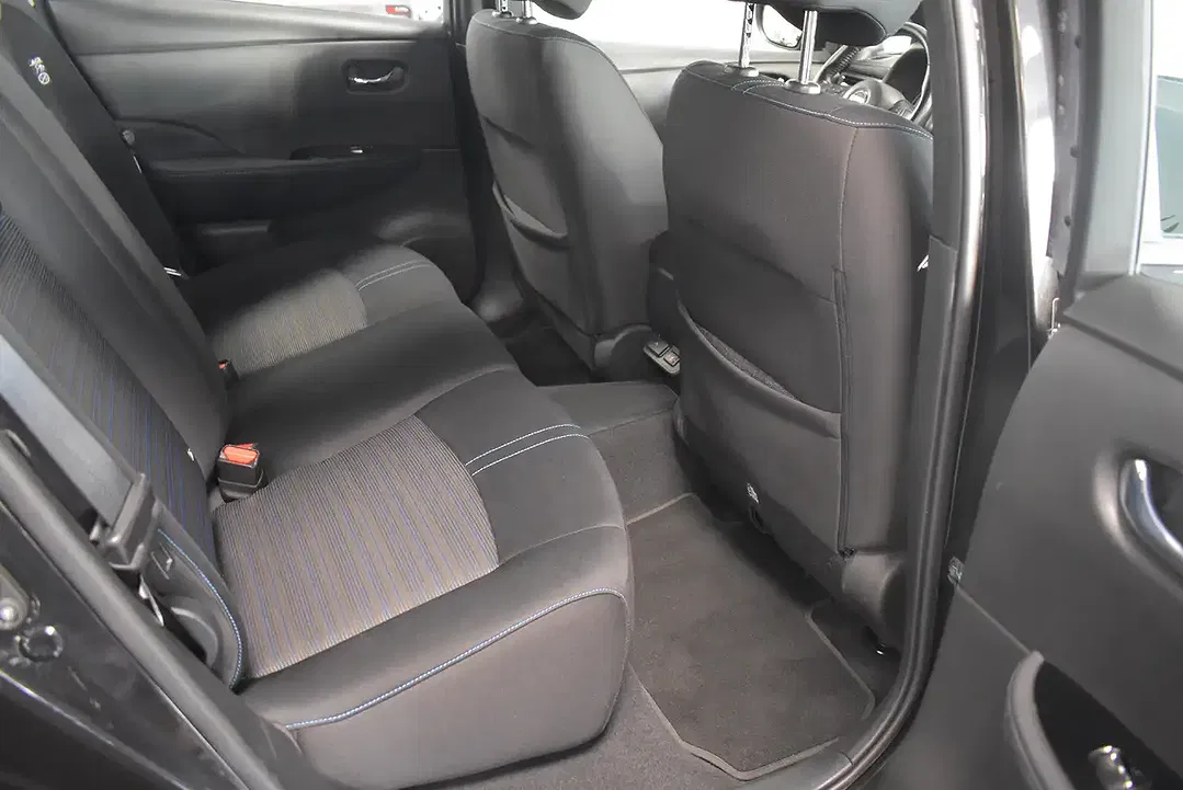 Nissan Leaf Acenta - foto 15