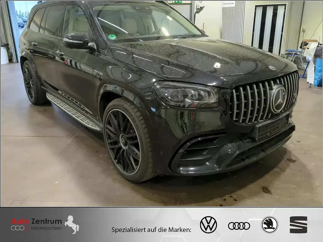 Mercedes-Benz GLS 63 AMG - Thumbnail 4