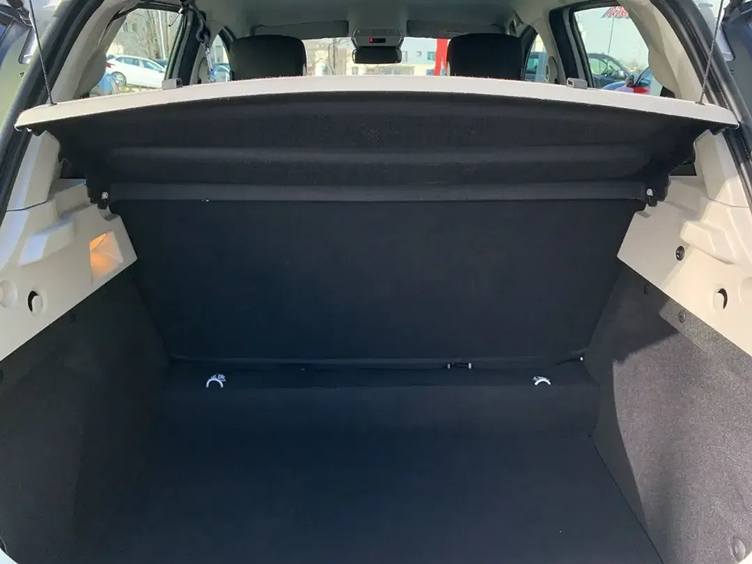 Renault ZOE - Thumbnail 12