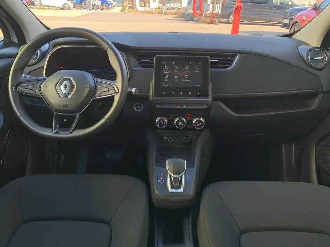 Renault ZOE - Thumbnail 14