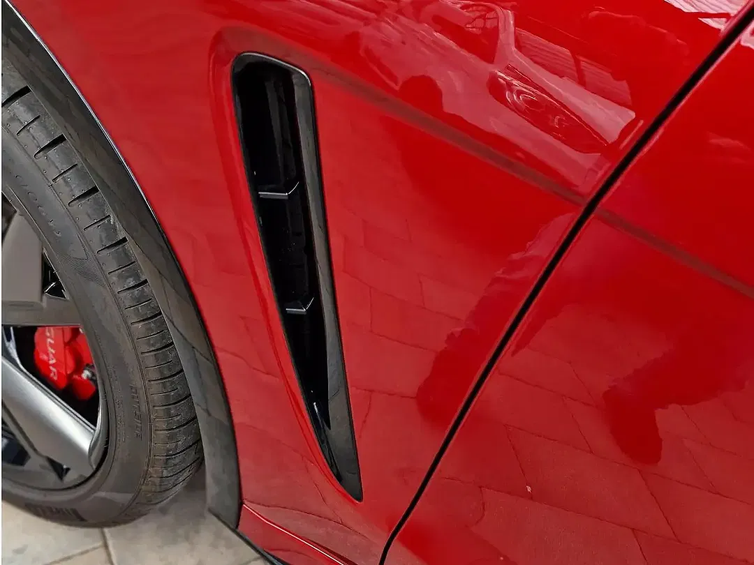 Jaguar F-Pace - Thumbnail 12