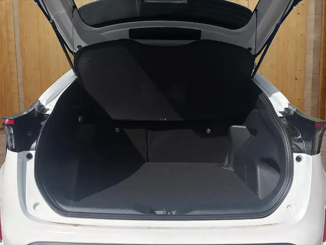 Toyota Yaris Cross - Thumbnail 7