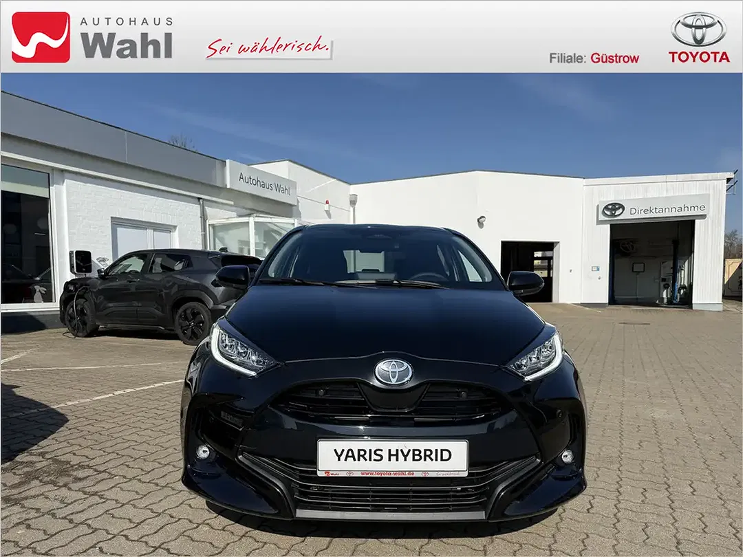 Toyota Yaris - Thumbnail 5