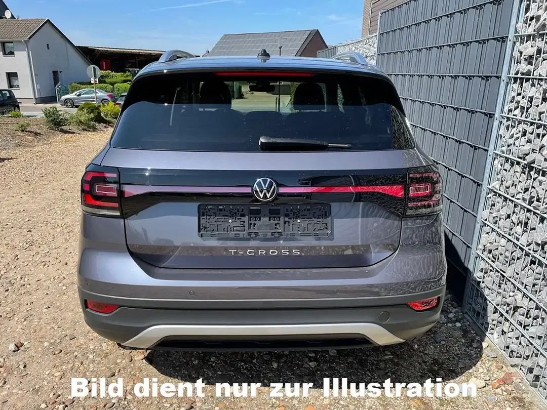 Volkswagen T-Cross - Thumbnail 5