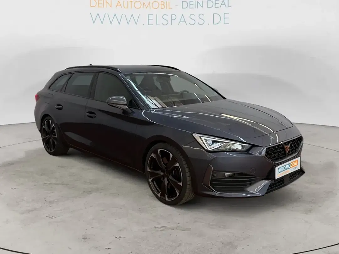 CUPRA Leon - Thumbnail 3