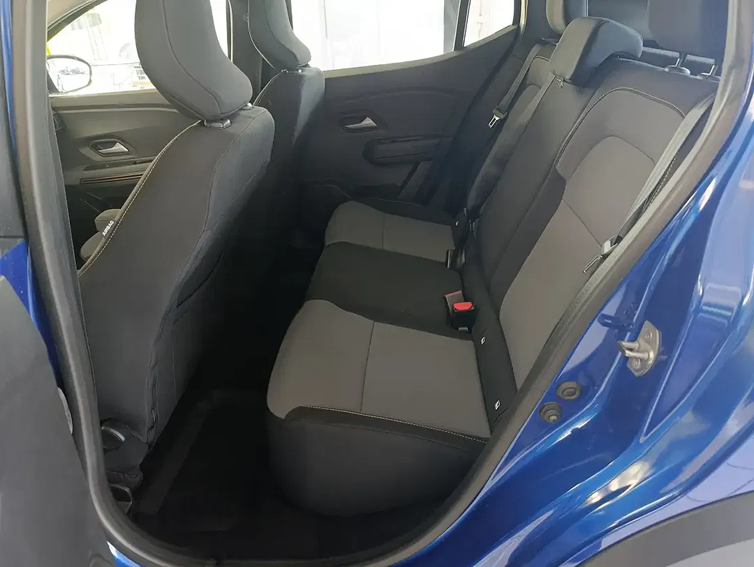 Dacia Sandero - Thumbnail 14