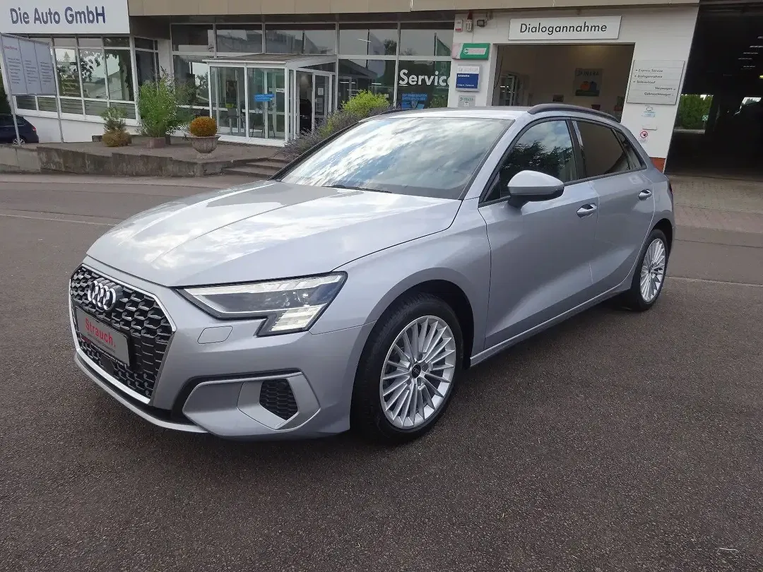 Audi A3 - Thumbnail 1