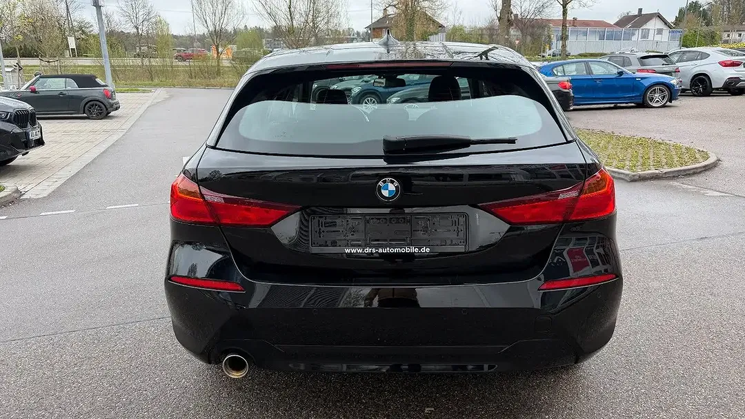 BMW 118 - Thumbnail 4