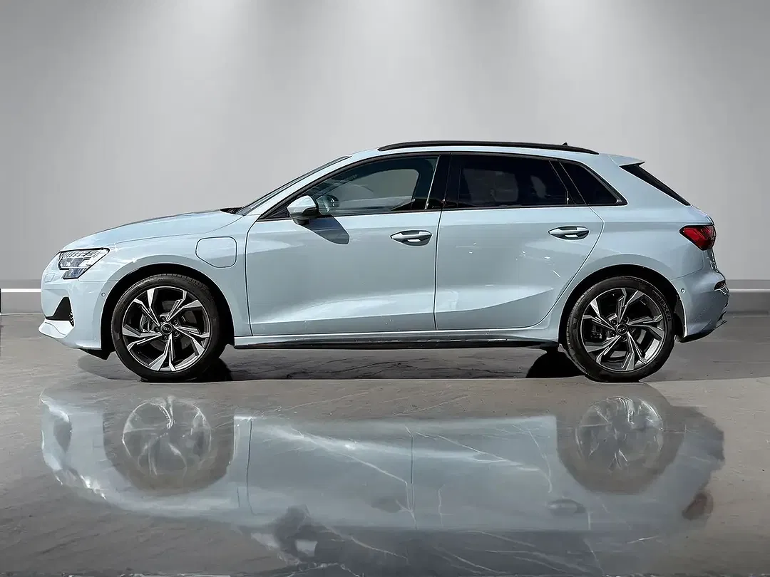 Audi A3 - Thumbnail 4