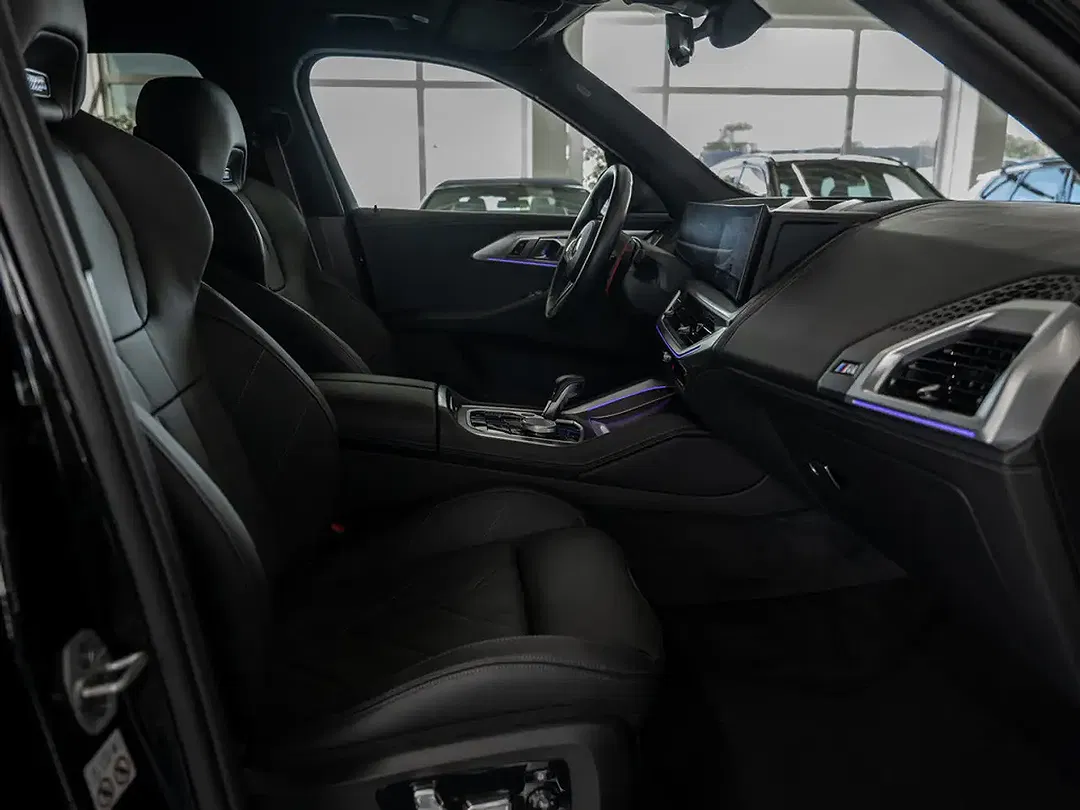 BMW XM - Thumbnail 7