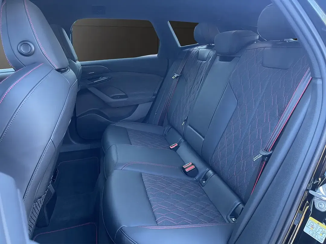 Audi S6 - Thumbnail 13