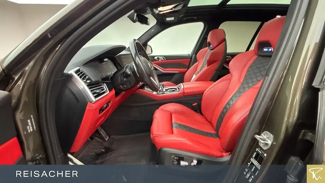 BMW X5 M - Thumbnail 4