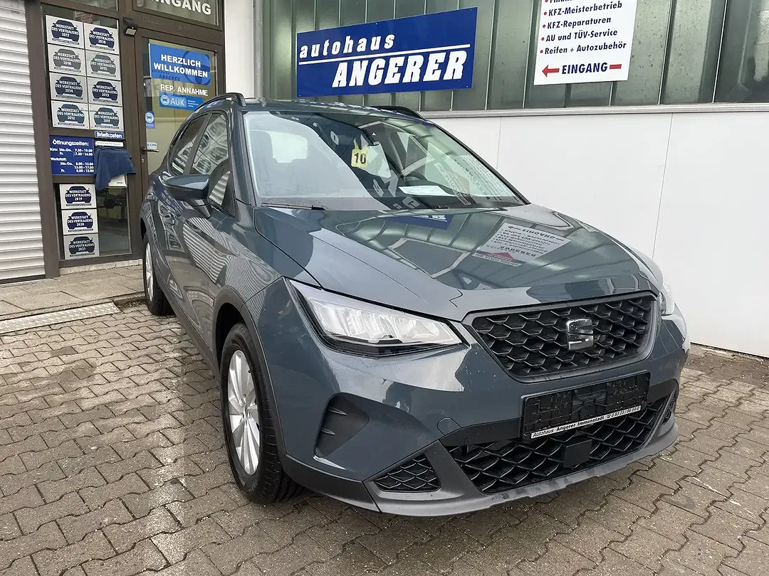 SEAT Arona 1.0 TSI Style - foto 1
