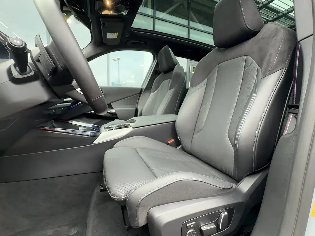 BMW X3 - Thumbnail 6