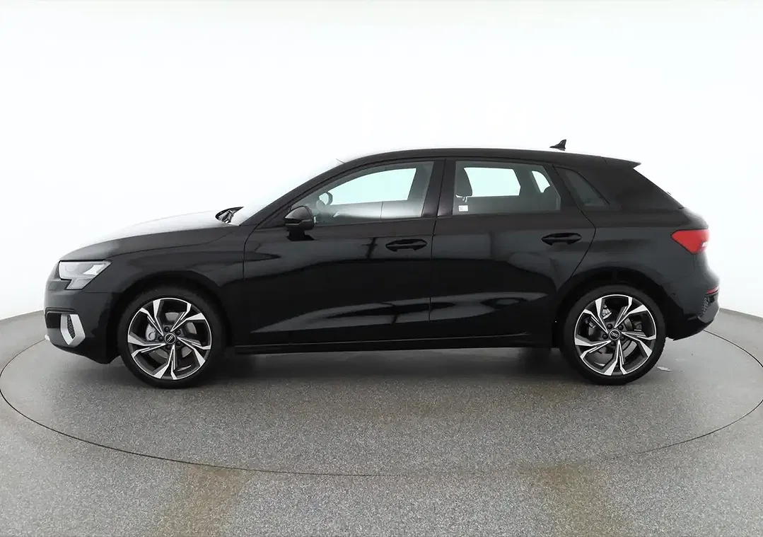 Audi A3 - Thumbnail 1