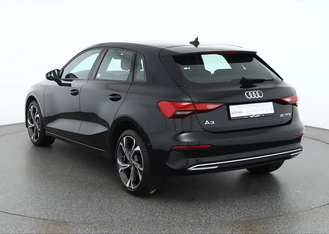 Audi A3 - Thumbnail 2