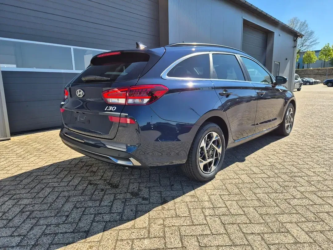 Hyundai i30 - Thumbnail 5